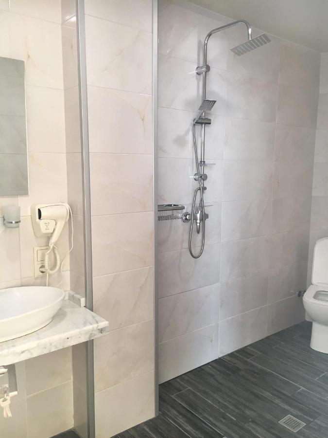 Hotel Scala Шекветили Екстериор снимка