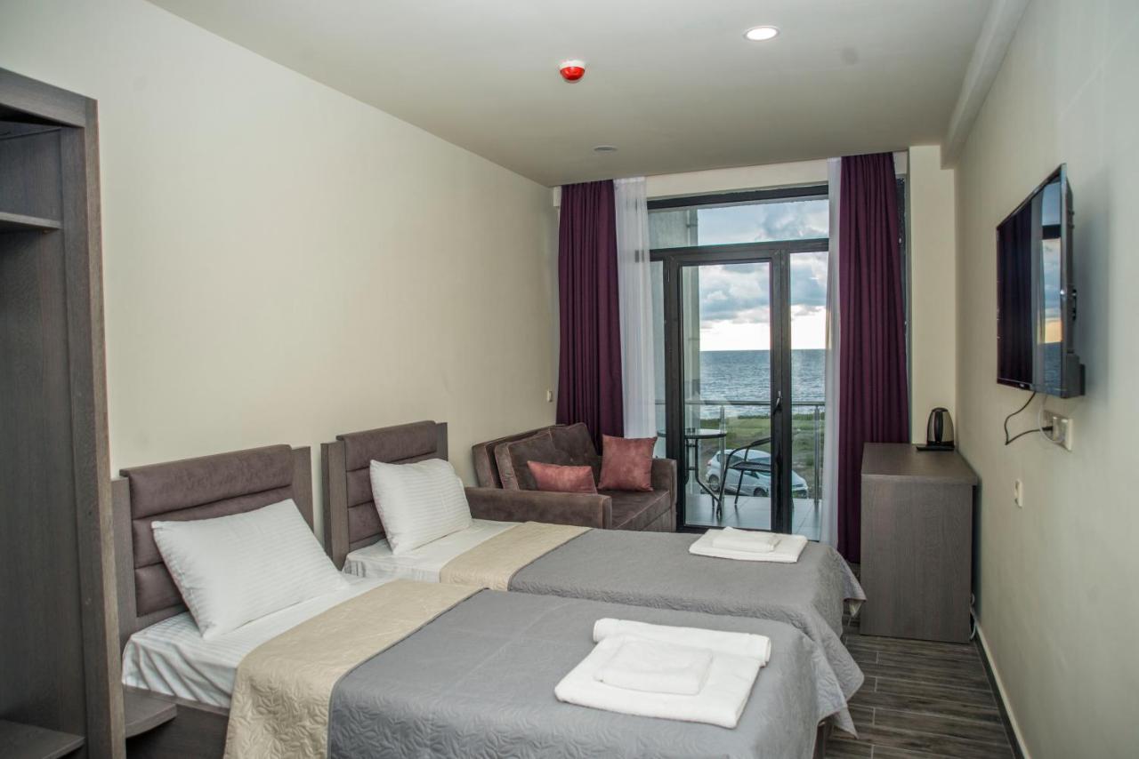 Hotel Scala Шекветили Екстериор снимка